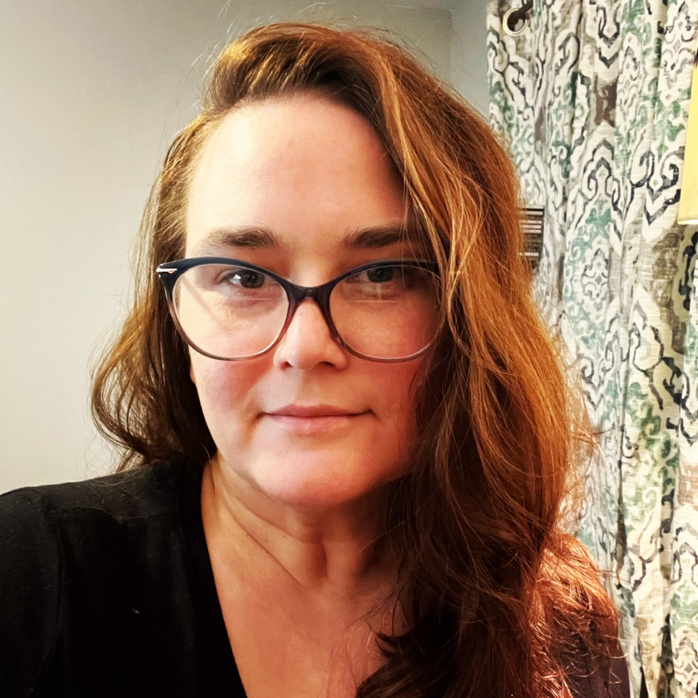 Meet your Posher, Jennifer